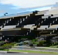 Frankston International - Accommodation Noosa