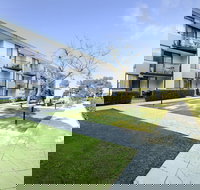 Lodestar Waterside Apartments - Accommodation Noosa