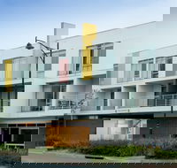 Mawson Lakes Hotel  Function Centre - Accommodation Noosa