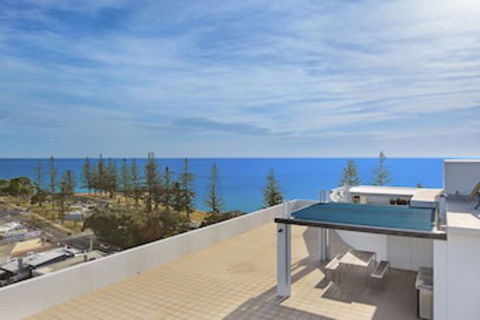 Scarborough Beach Resort - Accommodation Noosa 0