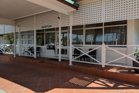 Dawson Motor Inn - Accommodation Noosa 1