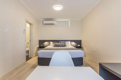 Dawson Motor Inn - Accommodation Noosa 7