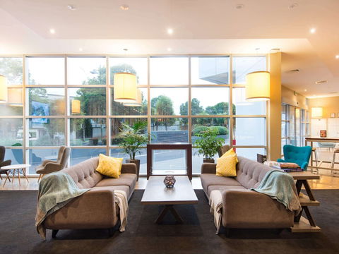 Ibis Melbourne Glen Waverley - Accommodation Noosa 4