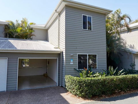 NRMA Treasure Island Holiday Resort - Accommodation Noosa 4