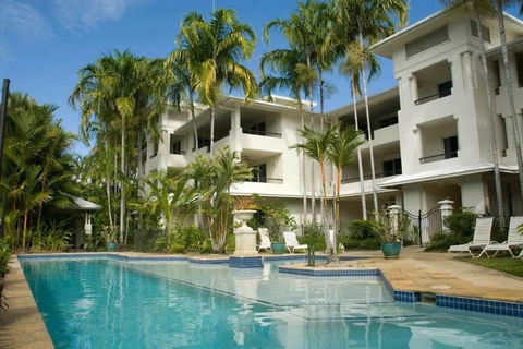 Mandalay Luxury Beachfront Apartments - Accommodation Noosa 2
