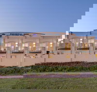 Best Western Crystal Inn - Accommodation Noosa