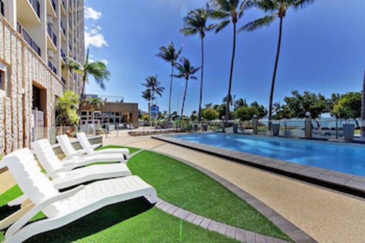 North Ward QLD Accommodation Noosa