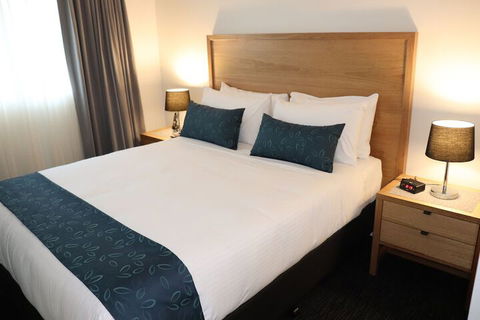 Fawkner Executive Suites & Serviced Apartments - Accommodation Noosa 4