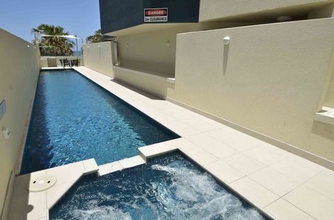 Malibu Mooloolaba - Accommodation Noosa 6