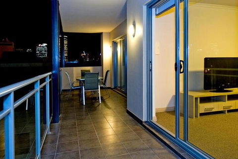 Verandah Apartments - Accommodation Noosa 6