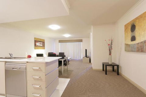 Verandah Apartments - Accommodation Noosa 5