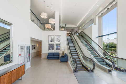 Central Dockside Apartment Hotel - Accommodation Noosa 1