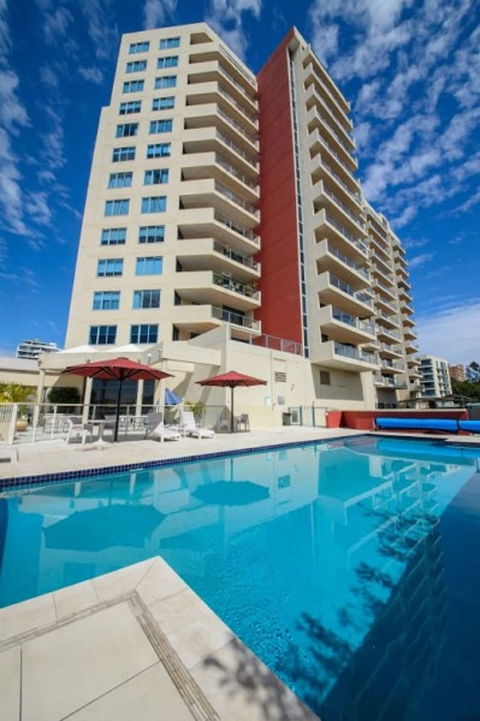 Central Dockside Apartment Hotel - Accommodation Noosa 3