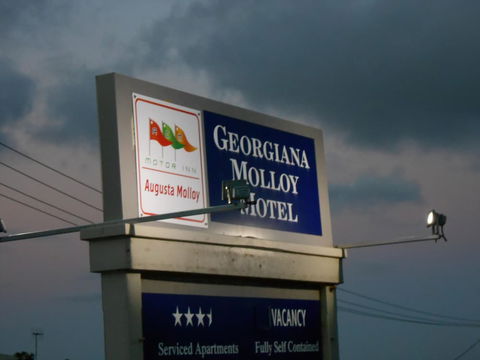 Augusta's Georgiana Molloy Motel - Accommodation Noosa 2