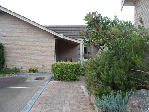 Augusta's Georgiana Molloy Motel - Accommodation Noosa 1