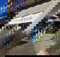Burnie Central Townhouse Hotel - Accommodation Noosa