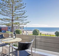 Beachfront Voyager Motor Inn - Accommodation Noosa