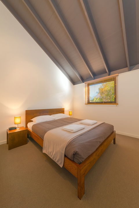 Southern Ocean Villas - Accommodation Noosa 5