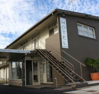 Golden Shores Airport Motel - Accommodation Noosa