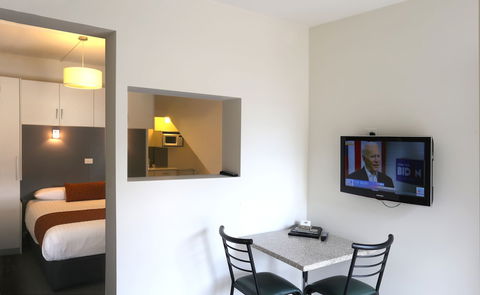 Motel 429 - Accommodation Noosa 6