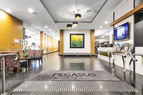 Pegasus Apart'Hotel - Accommodation Noosa 2