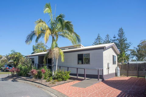 Halifax Holiday Park - Accommodation Noosa 2