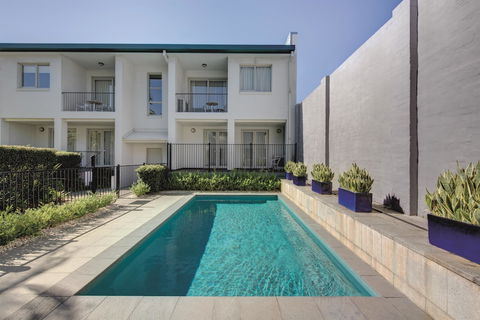 Adina Apartment Hotel Sydney Chippendale - Accommodation Noosa 2