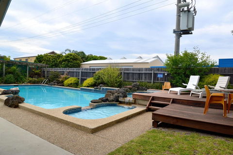 Comfort Inn & Suites Lakes Entrance - Accommodation Noosa 2