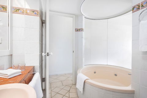 BreakFree Royal Harbour - Accommodation Noosa 6