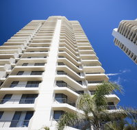 Paradise Centre Apartments - Accommodation Noosa