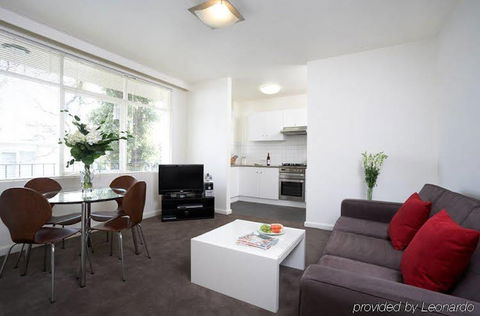 Caroline Serviced Apartments South Yarra - Accommodation Noosa 1