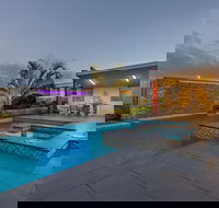 Platinum International - Accommodation Noosa