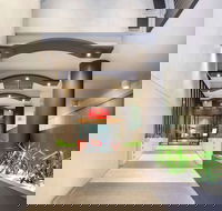 ibis Melbourne Hotel and Apartments - Accommodation Noosa