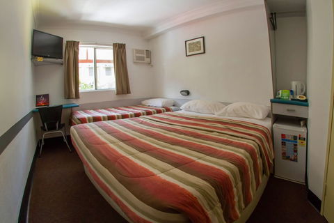 Value Inn - Accommodation Noosa 6