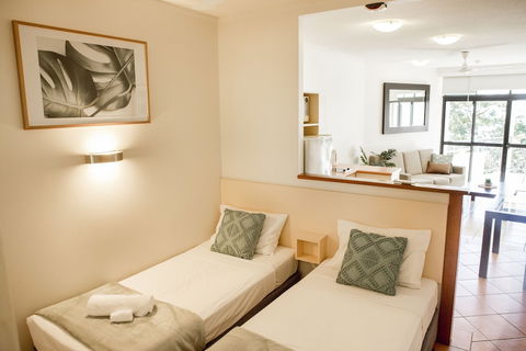 Amaroo At Trinity - Accommodation Noosa 2