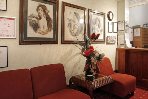 Hotel Claremont Guest House - Accommodation Noosa 5