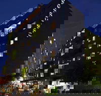 Art Series - The Cullen - Accommodation Noosa