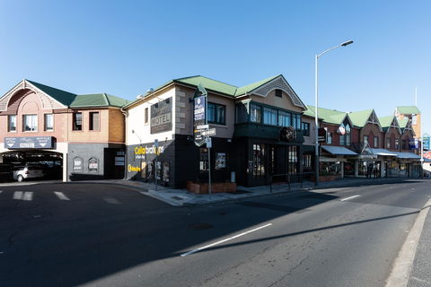 Mayfair Plaza Motel - Accommodation Noosa 1