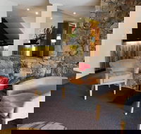 The Denman Hotel - Accommodation Noosa