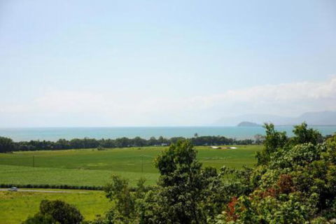 Seaview - Accommodation Noosa 0