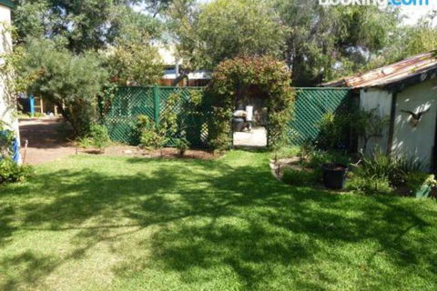 The Russell House - Accommodation Noosa 6