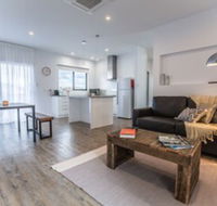 Island Quarters - Accommodation Noosa