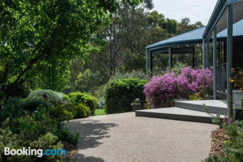 The Linden Bed & Breakfast - Accommodation Noosa 7