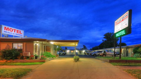 Starline Motor Inn - Accommodation Noosa 5