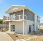Boomer Beach Retreat Pet Friendly WiFi - Accommodation Noosa