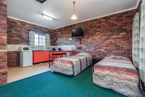 Fernvale Hotel Motel - Accommodation Noosa 6