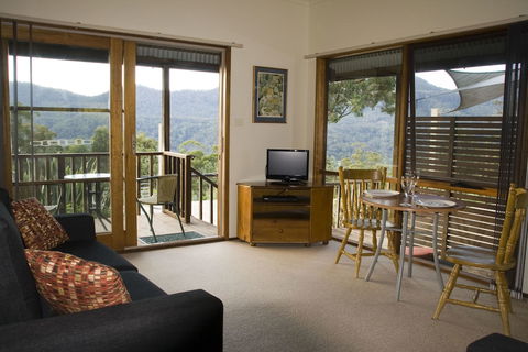 Banksia Park Cottages - Accommodation Noosa 2
