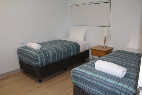 Mandurah Ocean Marina Chalets - Accommodation Noosa 7
