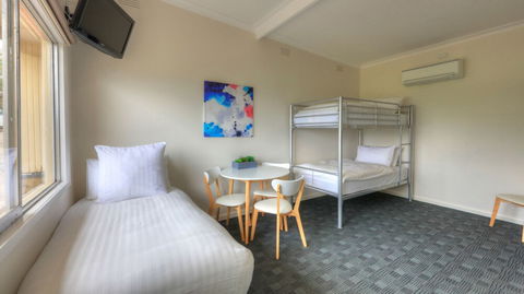 Corryong Hotel Motel - Accommodation Noosa 2