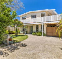 Coastal Retreat in Blairgowrie - Accommodation Noosa